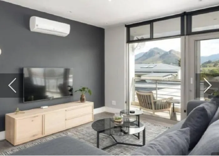 Franschhoek - La Petit Village - Views